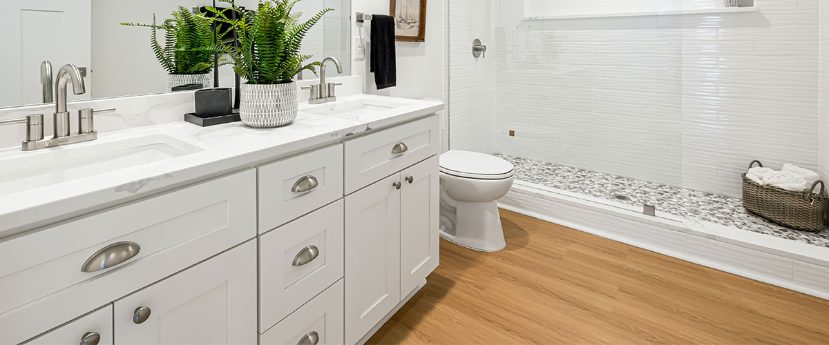 white-bathroom-with-wood-floor